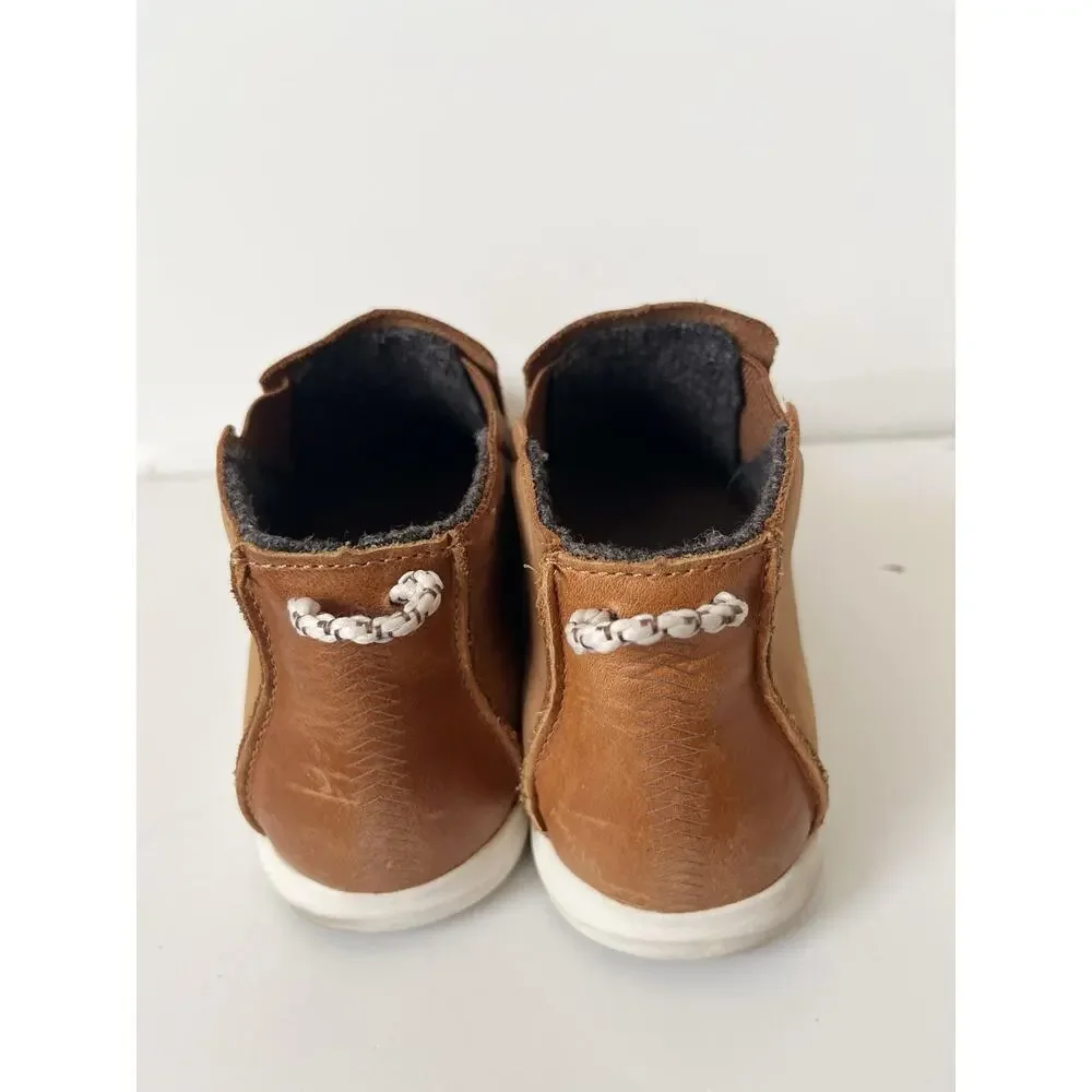OluKai boots womens